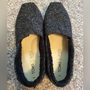 Tom’s Night Owl Slip On Alpargata Shoes Size 6